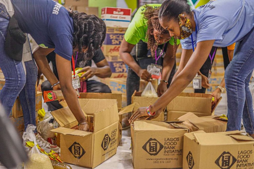 pexels-lagos-food-bank-initiative-9090903